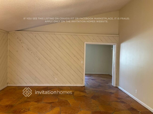 304 SW 76th Terrace in North Lauderdale, FL - Building Photo - Building Photo