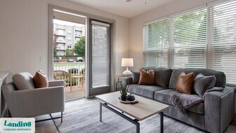 5025 Wembley Central Ln in Charlotte, NC - Building Photo