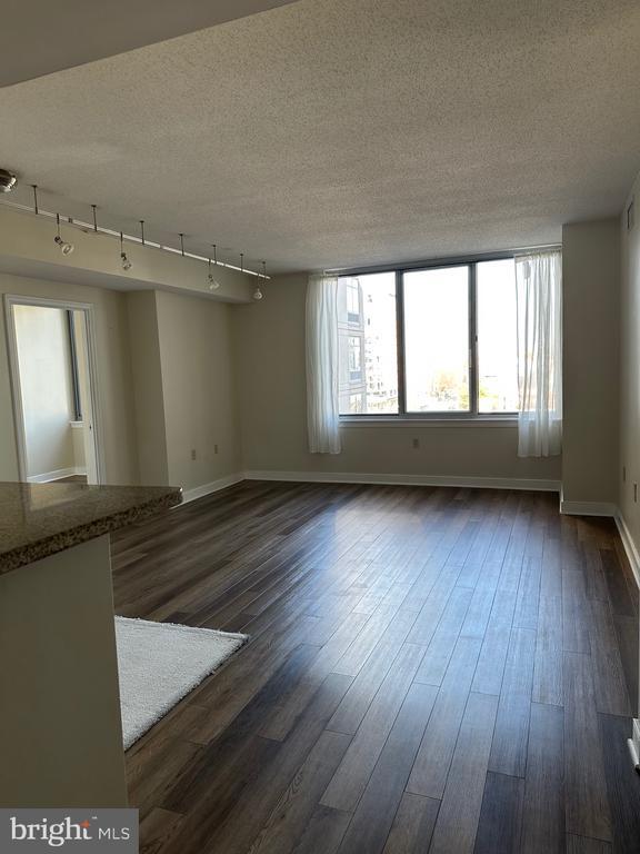 555 Massachusetts Ave NW