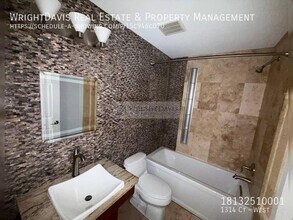 1314 Ct in Zephyrhills, FL - Building Photo - Building Photo