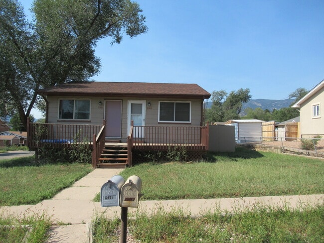 property at 2503 W Willamette Ave