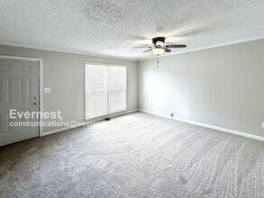 335 Jamestown Manor Dr in Gardendale, AL - Building Photo - Building Photo
