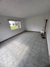 2120 Sherwood Forest Blvd in West Palm Beach, FL - Building Photo - Building Photo