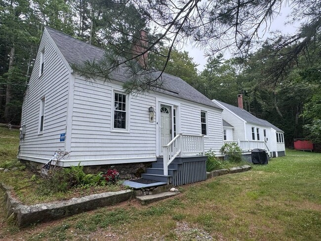 property at 849 5 Islands Rd