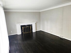 3018 Guilford Dr in Royal Oak, MI - Building Photo - Building Photo