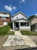 1608 Woodmont Ave in New Kensington, PA - Building Photo