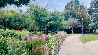 2300 19th St NW in Washington, DC - Building Photo - Building Photo
