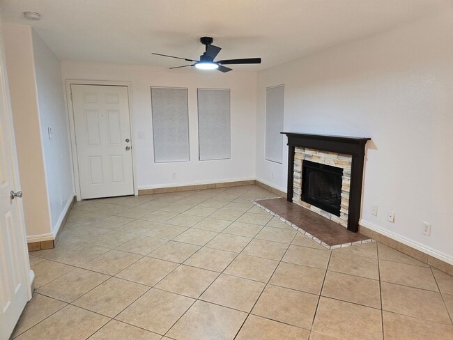 3450 Erva St in Las Vegas, NV - Building Photo - Building Photo