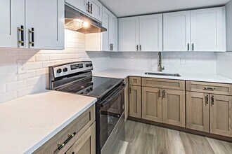 1504 Timber Creek Rd in Lindenwold, NJ - Building Photo - Building Photo