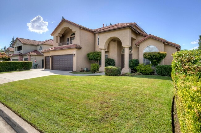 8437 N Recreation Ave in Fresno, CA - Building Photo - Building Photo
