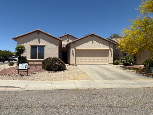 property at 1210 Paso Robles Ave