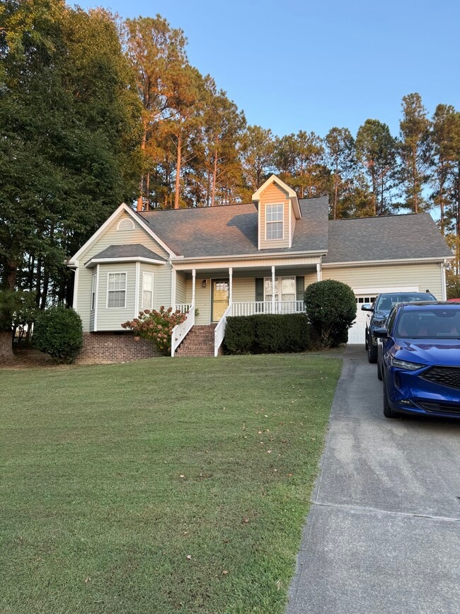 property at 2576 Blue Dog Ct