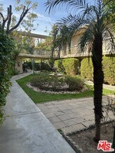 10540 Balboa Blvd in Los Angeles, CA - Building Photo - Building Photo