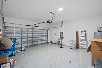 37820 Beacon Brick Dr in Zephyrhills, FL - Building Photo - Building Photo