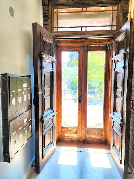 239 Lenox Ave, Unit 1120 in New York, NY - Building Photo - Building Photo