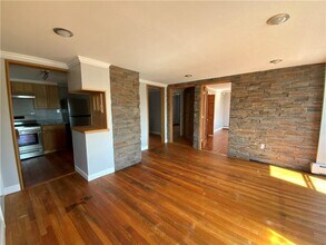 90 Spruce St-Unit -2 in Providence, RI - Building Photo - Building Photo