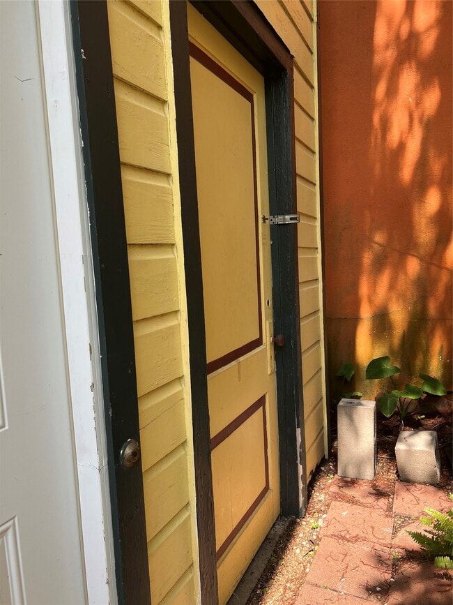 1212 Postoffice St in Galveston, TX - Building Photo - Building Photo