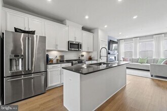 5660 Little Branch Run in Hyattsville, MD - Building Photo - Building Photo