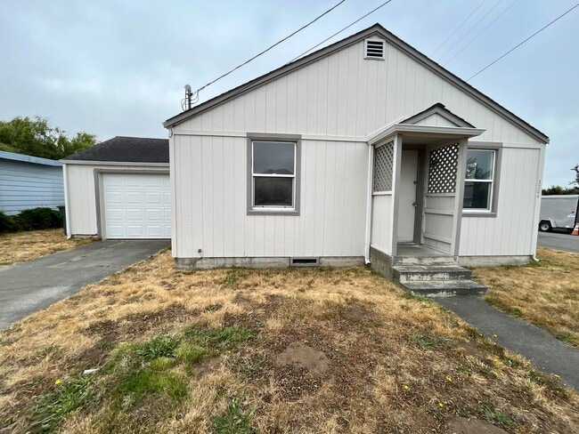 property at 3204 Union St