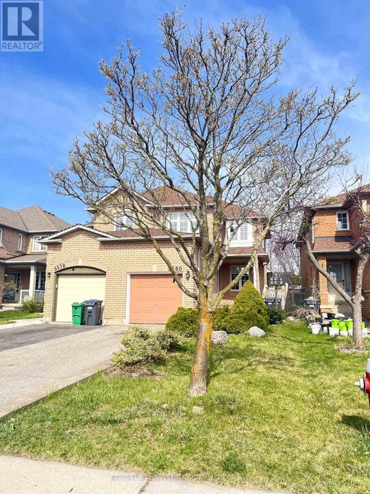 5580 Creditrise Pl in Mississauga, ON - Building Photo