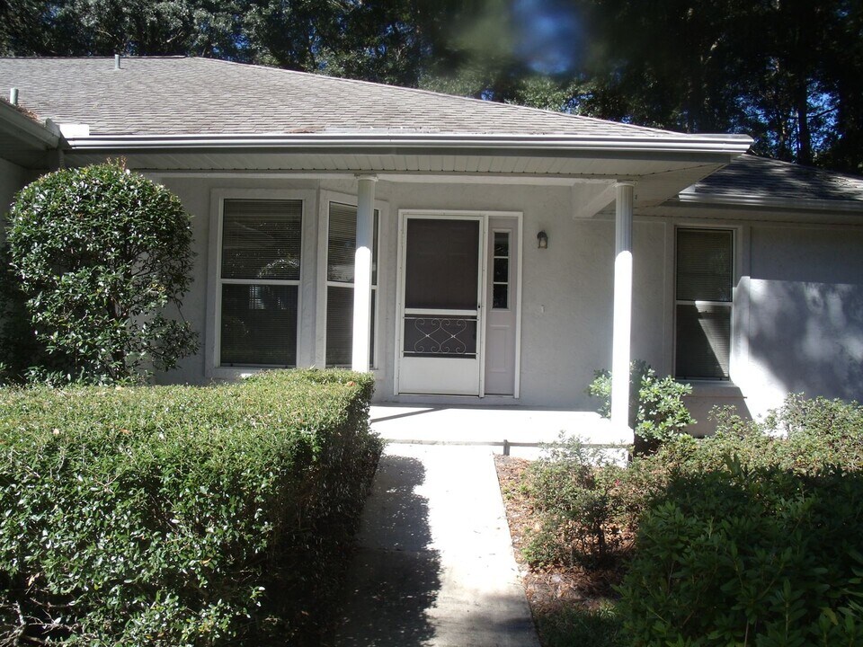 19039 SW 91st Ln in Dunnellon, FL - Building Photo
