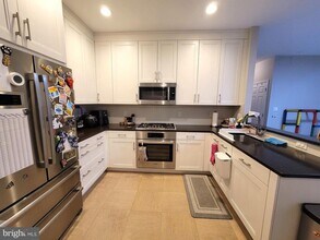 3 Carey St in Pennington, NJ - Building Photo - Building Photo