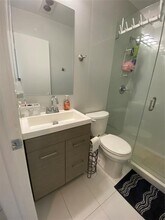 2100 NE 38th St in Lighthouse Point, FL - Building Photo - Building Photo