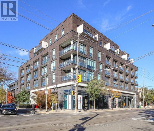 205 Manning Ave in Toronto, ON - Building Photo - Building Photo