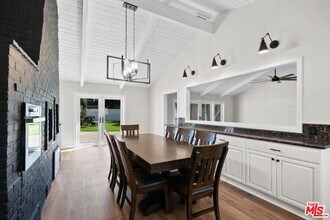 5656 Penfield Ave in Los Angeles, CA - Building Photo - Building Photo