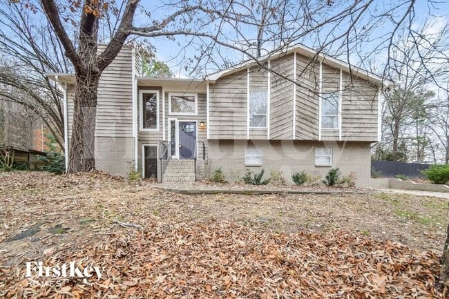 property at 1131 Dearing Downs Dr