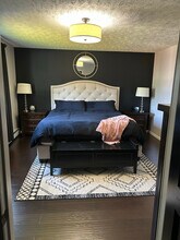 8621 Leeper Cir in Anchorage, AK - Building Photo - Building Photo