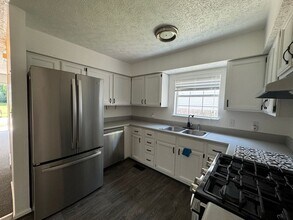 400 W 30th St in Norfolk, VA - Building Photo - Building Photo