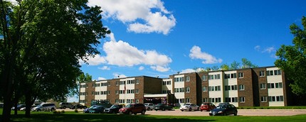 Rosewood Heights Apartments in Rock Rapids, IA - Building Photo - Building Photo