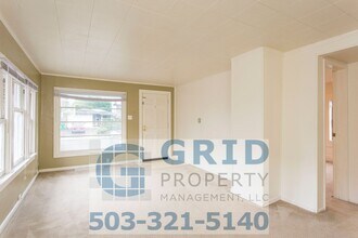 2723 N Halleck St in Portland, OR - Building Photo - Building Photo