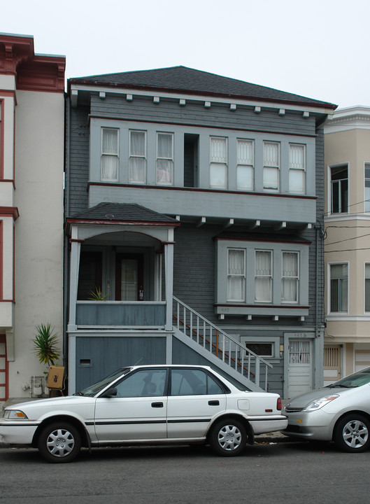 445-447 1/2 4th Ave in San Francisco, CA - Building Photo