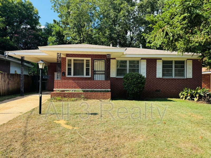 190 E Salem Dr in Montgomery, AL - Building Photo