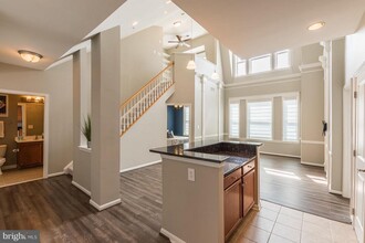 2655 Prosperity Ave in Fairfax, VA - Building Photo - Building Photo
