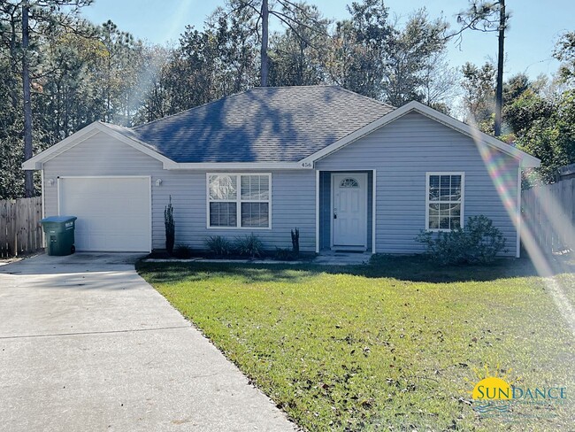 456 Apple Dr