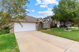 17606 Forest Haven Trail in Tomball, TX - Building Photo - Building Photo