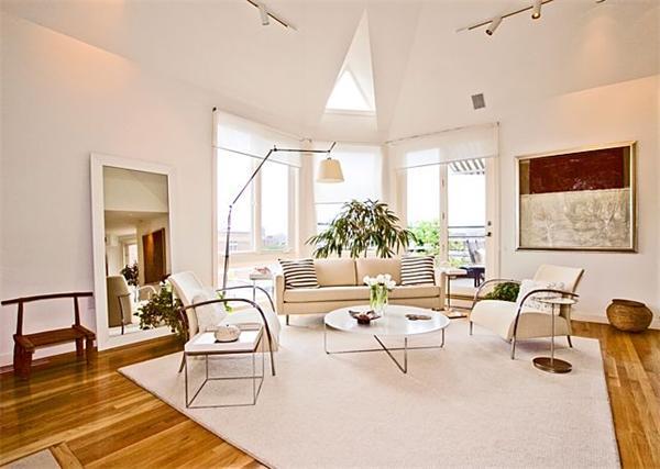 property at 6 Edgerly Pl