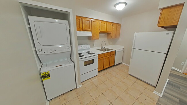 34903 Hamilton Dr in Fraser, MI - Building Photo - Building Photo