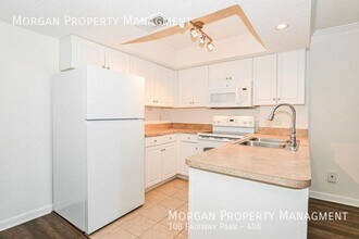 100 Fairway Park Blvd in Palm Valley, FL - Building Photo - Building Photo