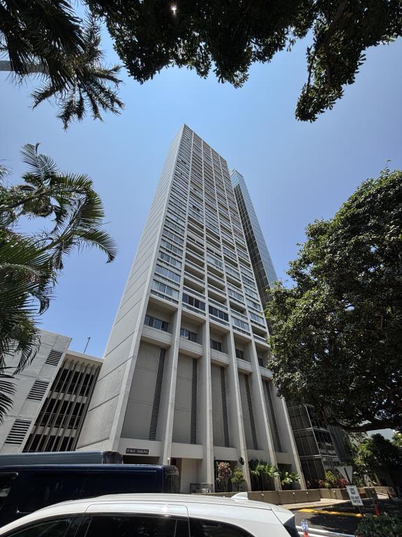 property at 1212 Punahou St