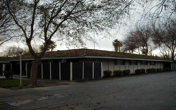 Garden East Apartments in Merced, CA - Building Photo - Building Photo