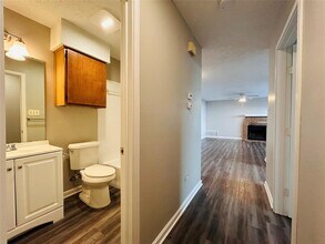 9221 Kempler Dr in Austin, TX - Building Photo - Building Photo