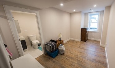 14 Sumner St, Unit 1 in Boston, MA - Building Photo - Building Photo