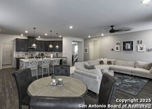 217 Landmark Way in Cibolo, TX - Building Photo - Building Photo