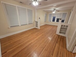 3951 S Campbell Ave, Unit 2 in Chicago, IL - Building Photo - Building Photo