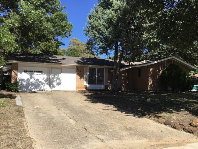property at 1703 Carlisle St