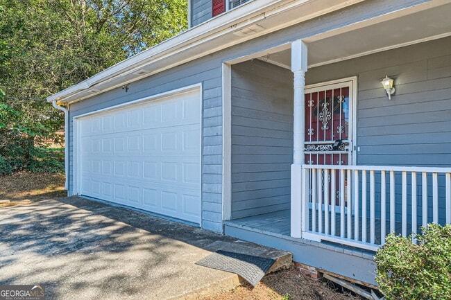 849 Ridge Ave in Stone Mountain, GA - Building Photo - Building Photo